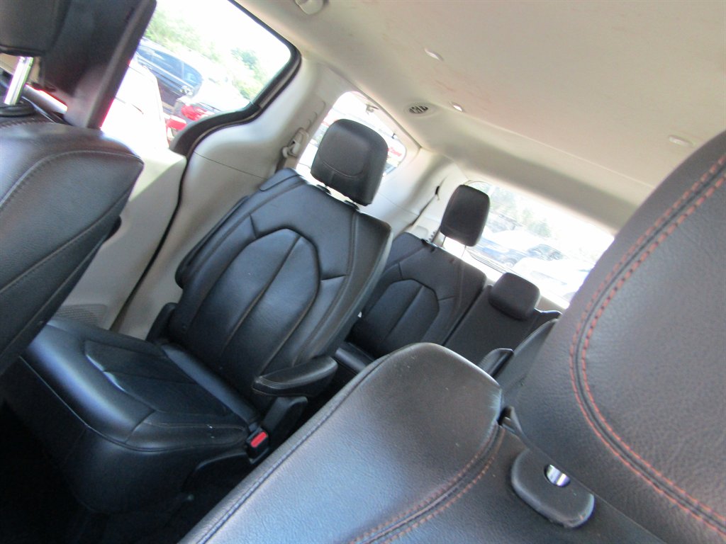 2017 Chrysler Pacifica - $10,999