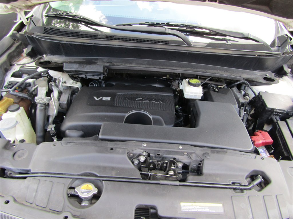 2017 Nissan Pathfinder - $7,000