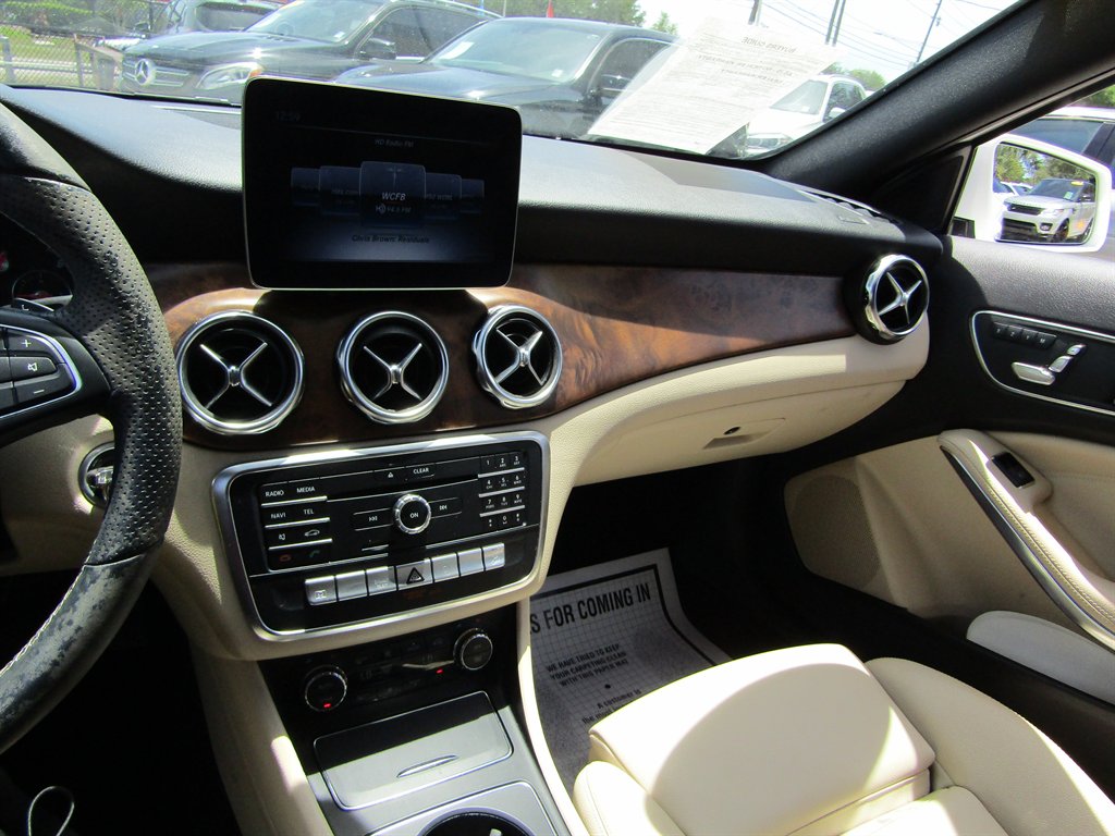 2020 Mercedes-Benz GLA - $20,500