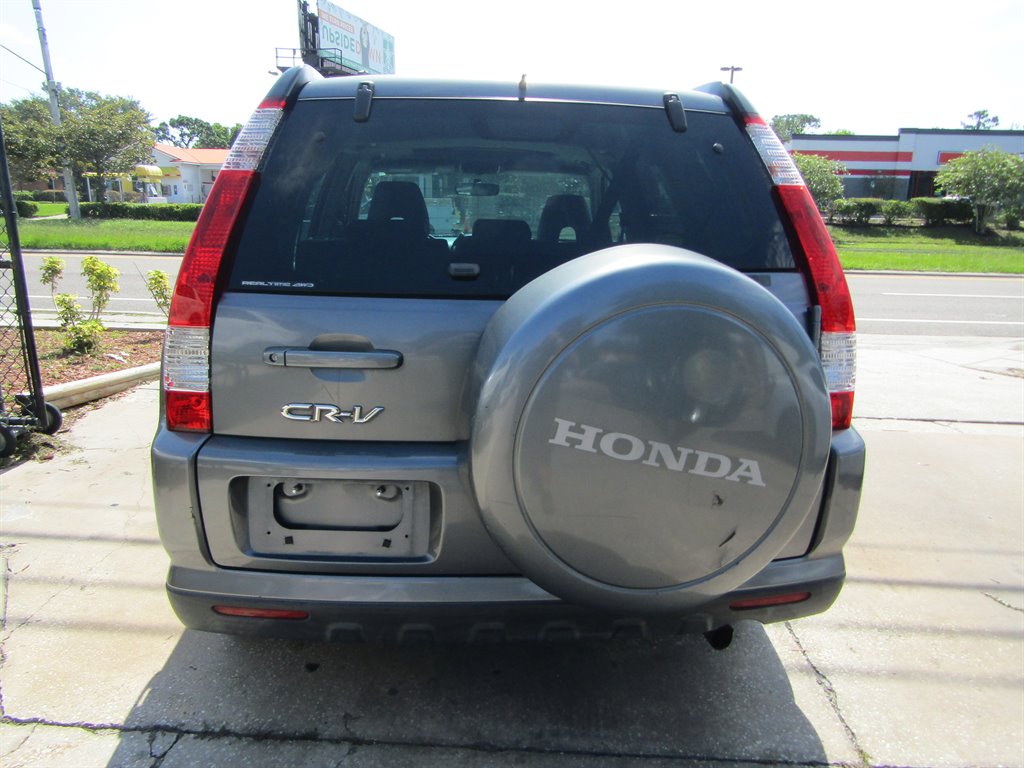 2006 Honda CR-V Special Edition photo