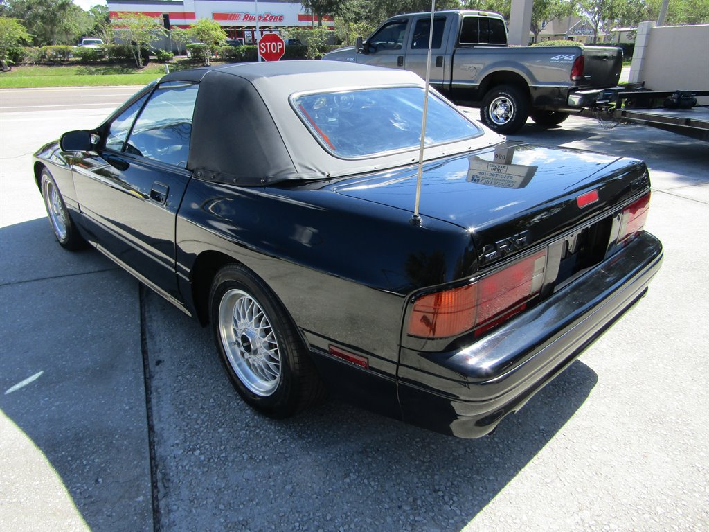 1990 Mazda RX-7 photo