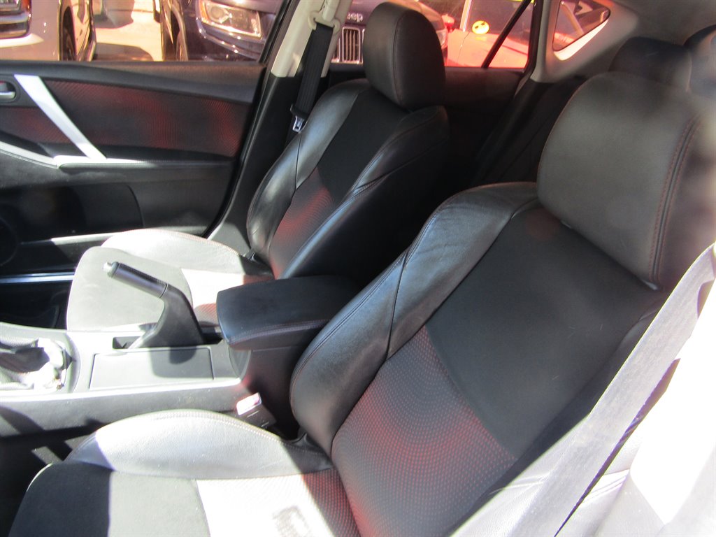 2013 Mazda MazdaSpeed3 Touring photo