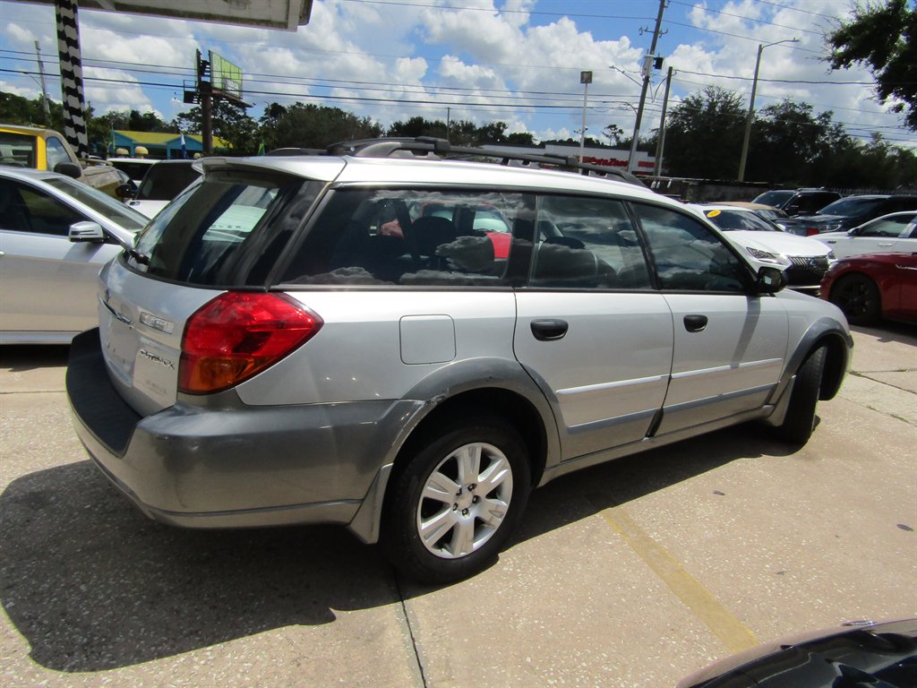 2005 Subaru Outback - $4,500