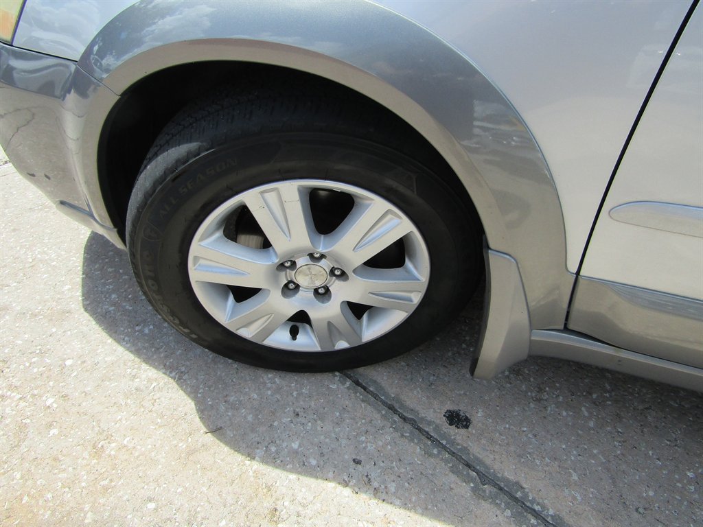 2005 Subaru Outback - $4,500