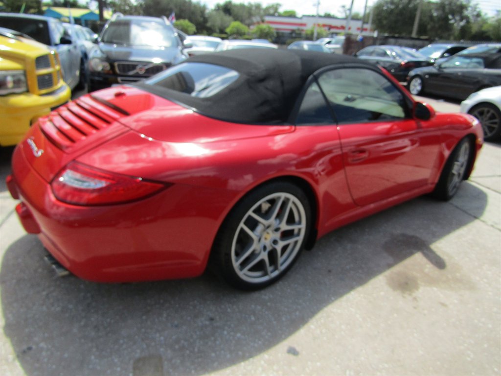 2011 Porsche 911 - $41,999