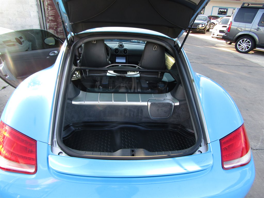 2009 Porsche Cayman photo