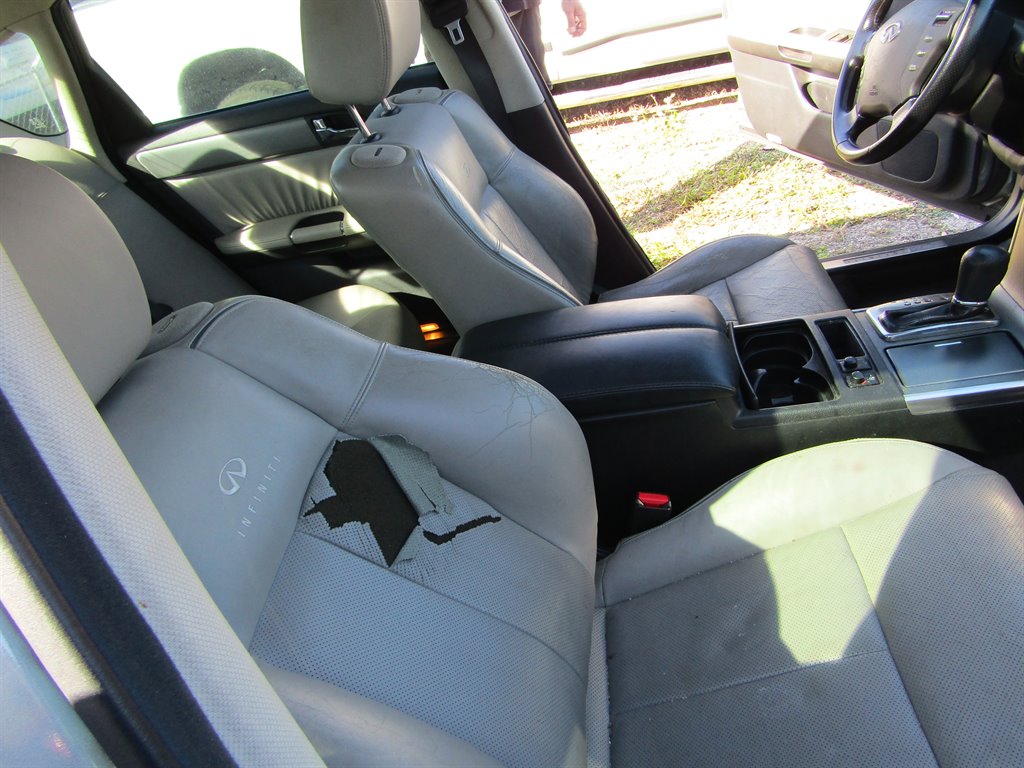 2007 INFINITI M - $6,999