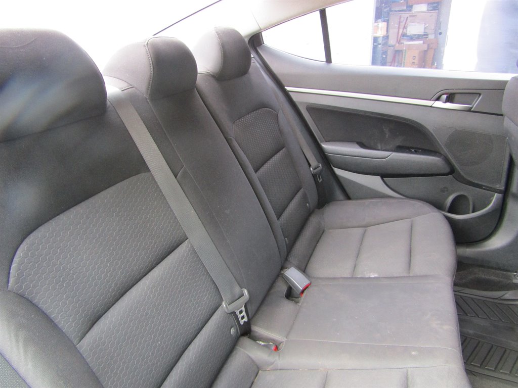 2019 Hyundai Elantra Limited photo