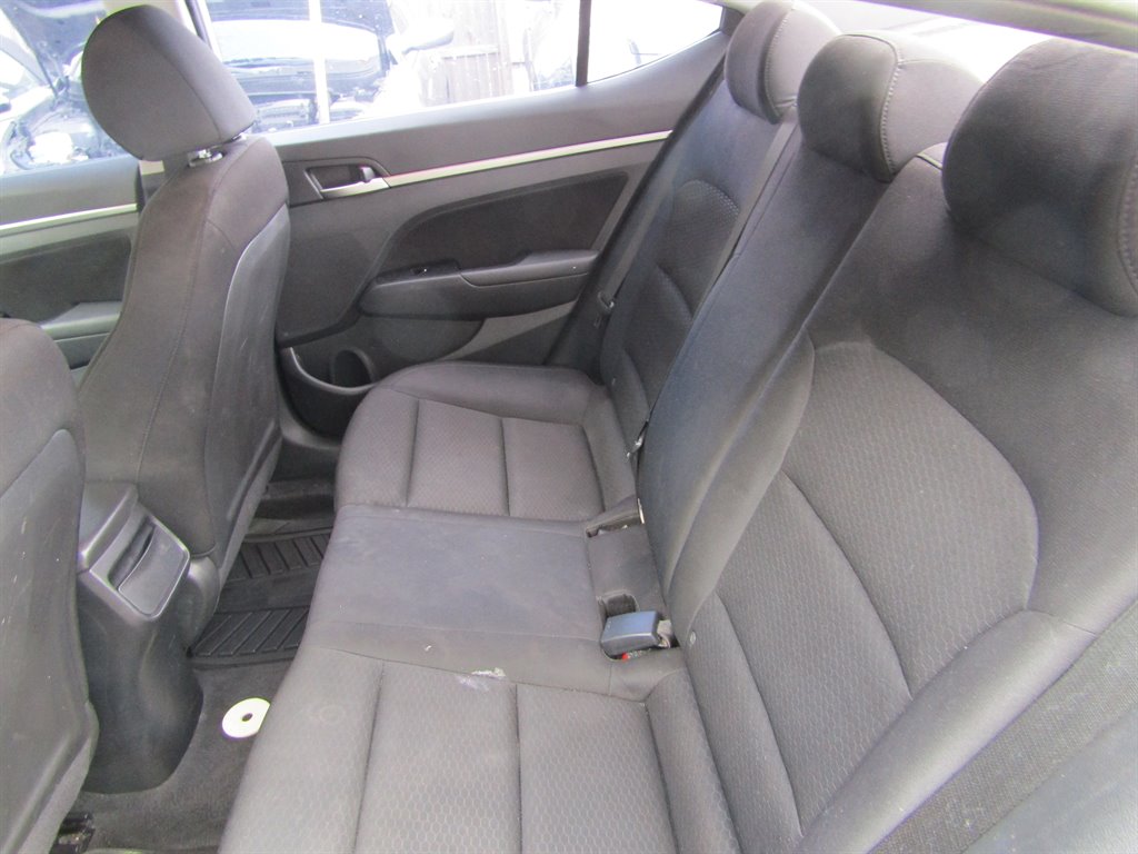 2019 Hyundai Elantra Limited photo