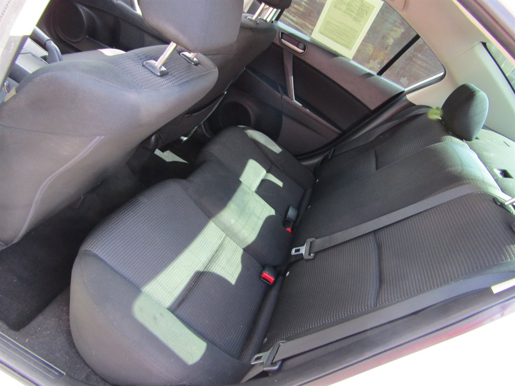 2013 MAZDA MAZDA3 - $5,999