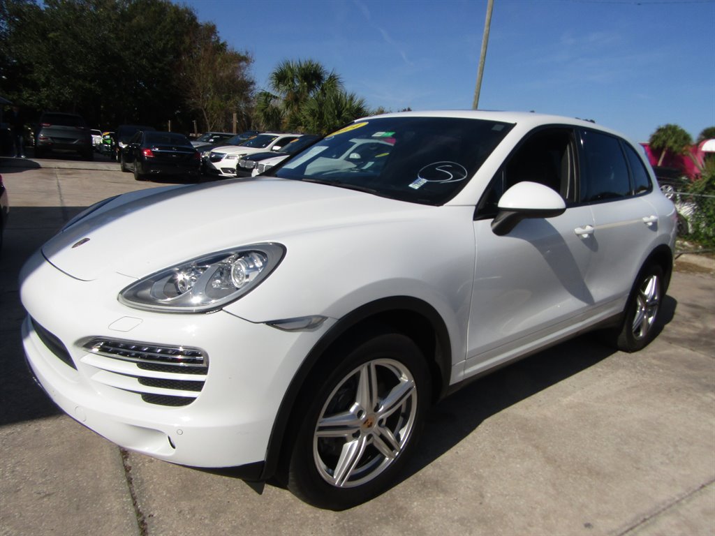 2014 Porsche Cayenne photo