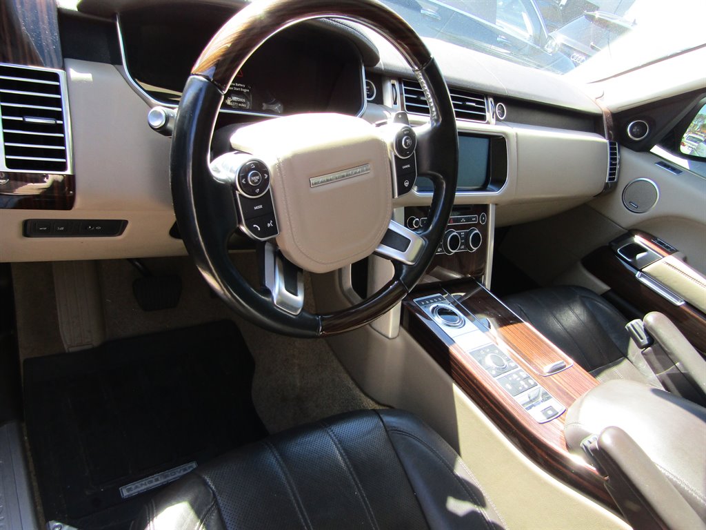 2017 LAND ROVER Range Rover - $12,000