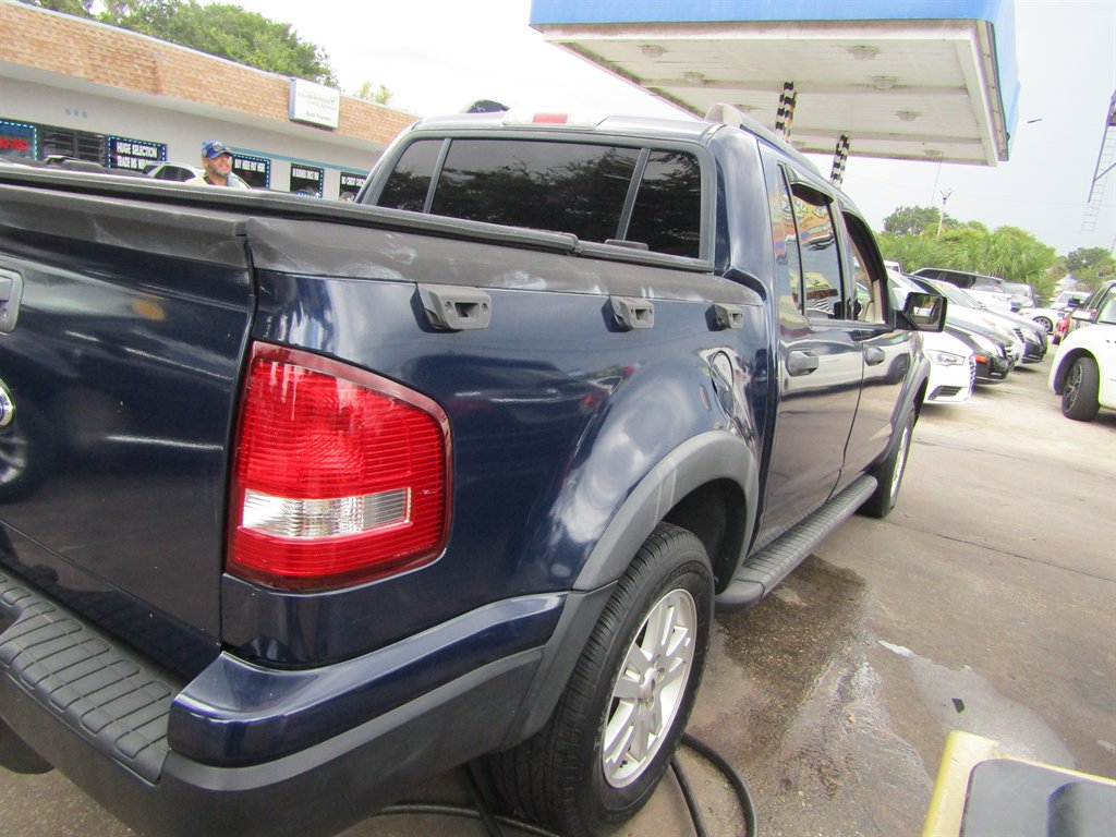 2008 Ford Explorer - $8,999