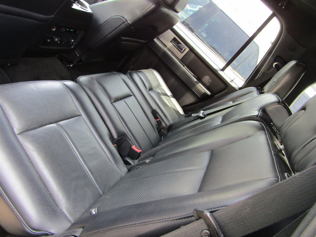 2017 Ford Expedition - $12,999