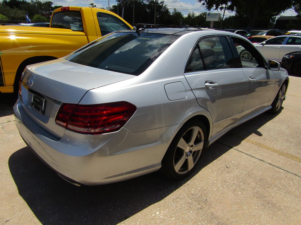2010 Mercedes-Benz E-Class - $8,999