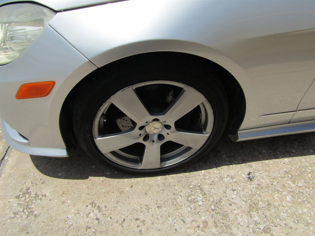 2010 Mercedes-Benz E-Class - $8,999
