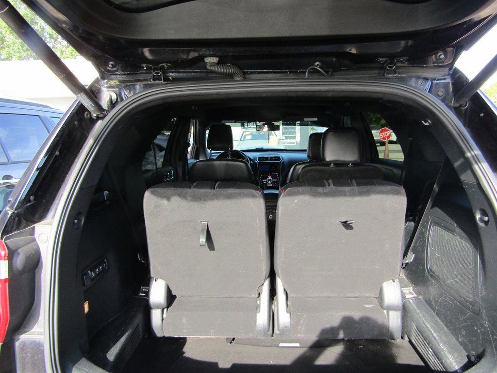 2019 Ford Explorer - $9,999