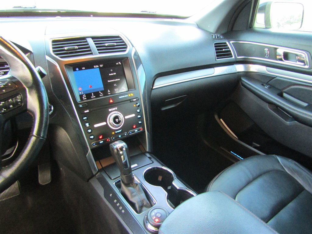 2019 Ford Explorer - $9,999