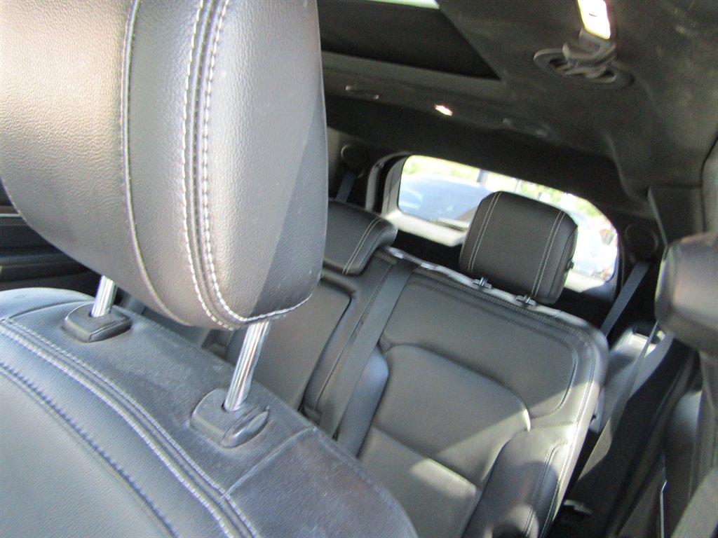 2018 Ford Explorer - $12,999