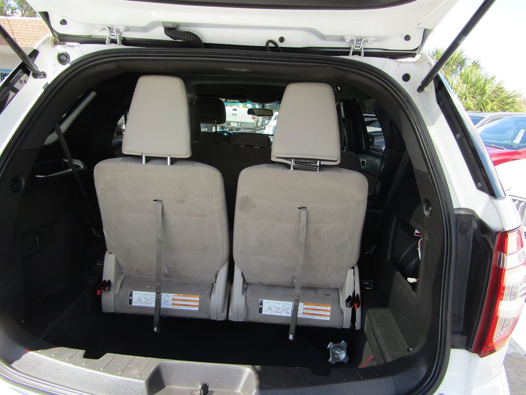2013 Ford Explorer XLT photo