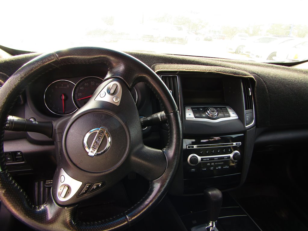 2010 Nissan Maxima 3.5 SV photo