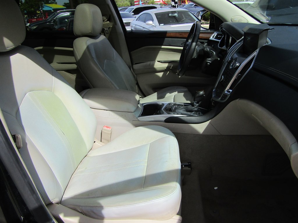 2012 Cadillac SRX - $5,999