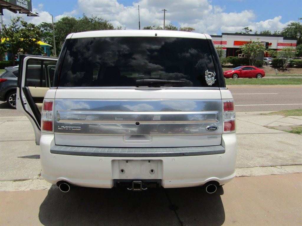 2013 Ford Flex - $6,999