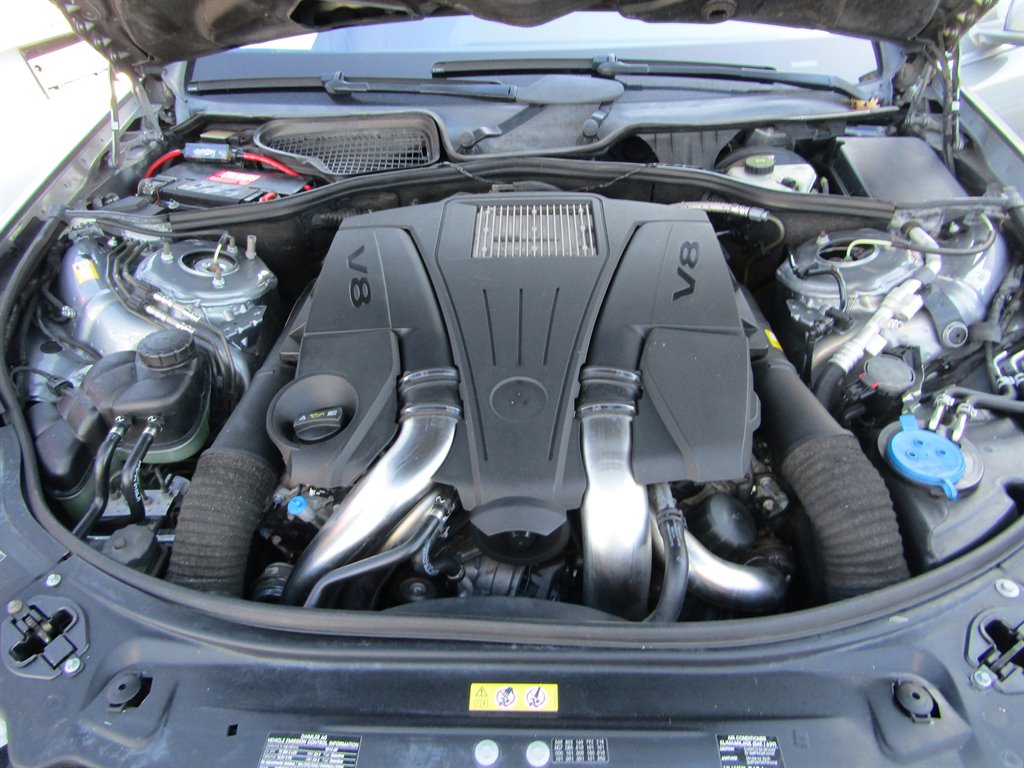 2013 Mercedes-Benz S-class - $8,400