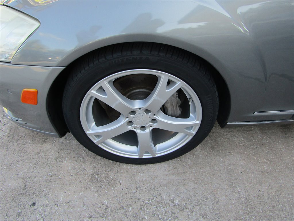 2013 Mercedes-Benz S-class - $8,400