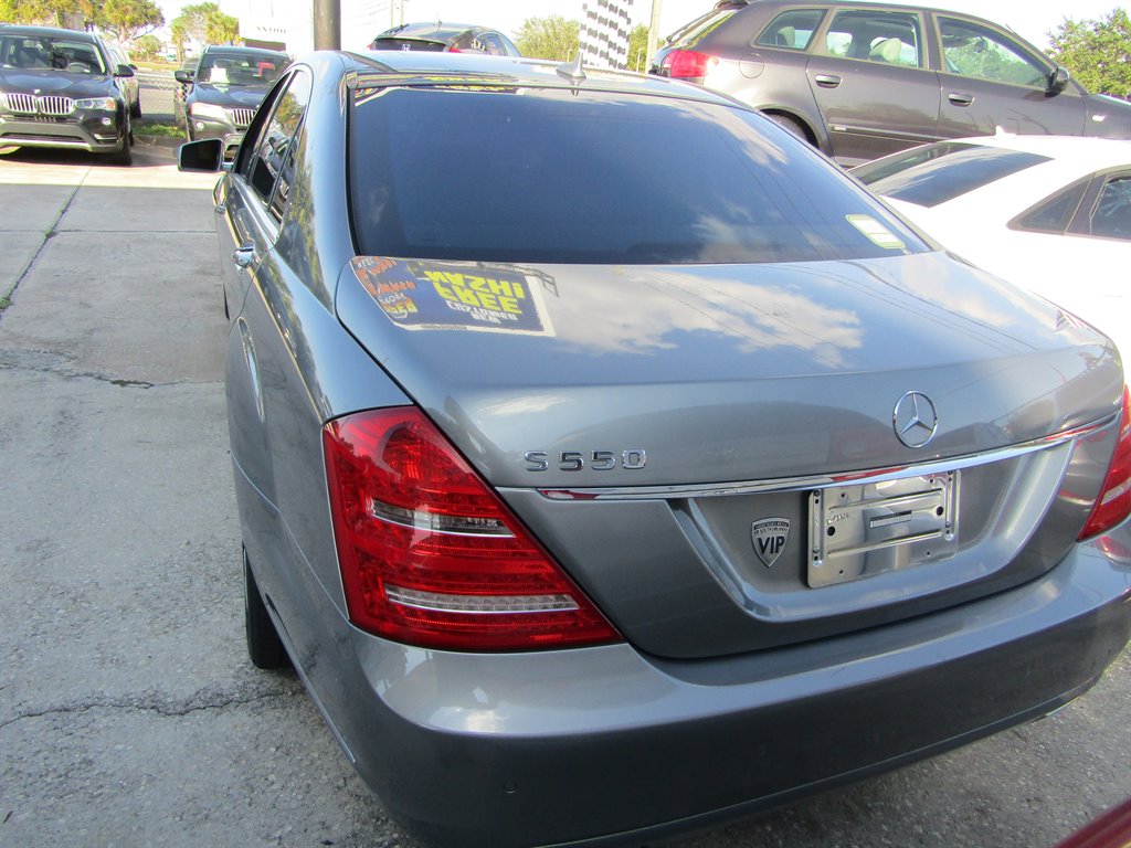 2013 Mercedes-Benz S-class - $8,400