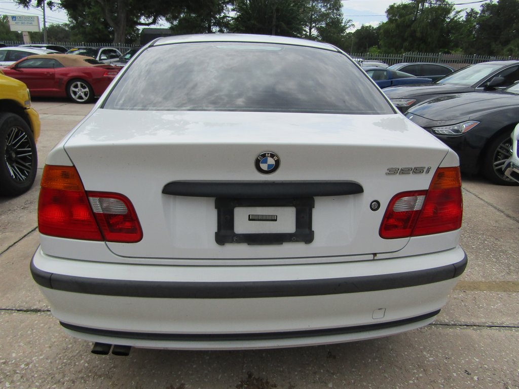 2001 BMW 325i - $3,500