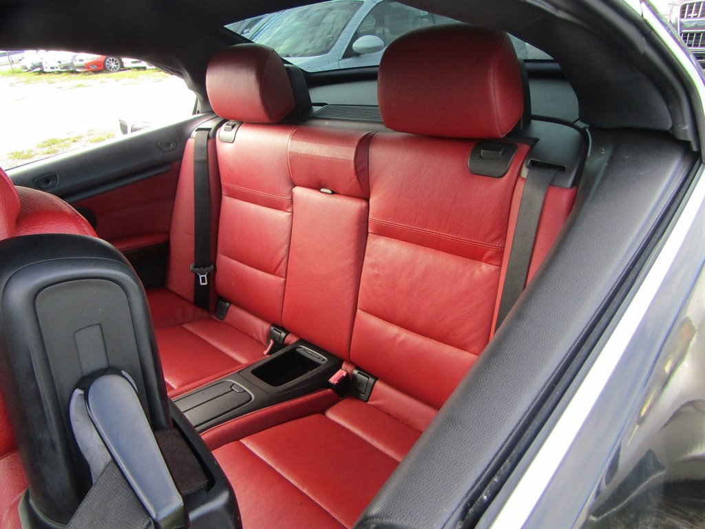 2012 BMW Legend 328i photo