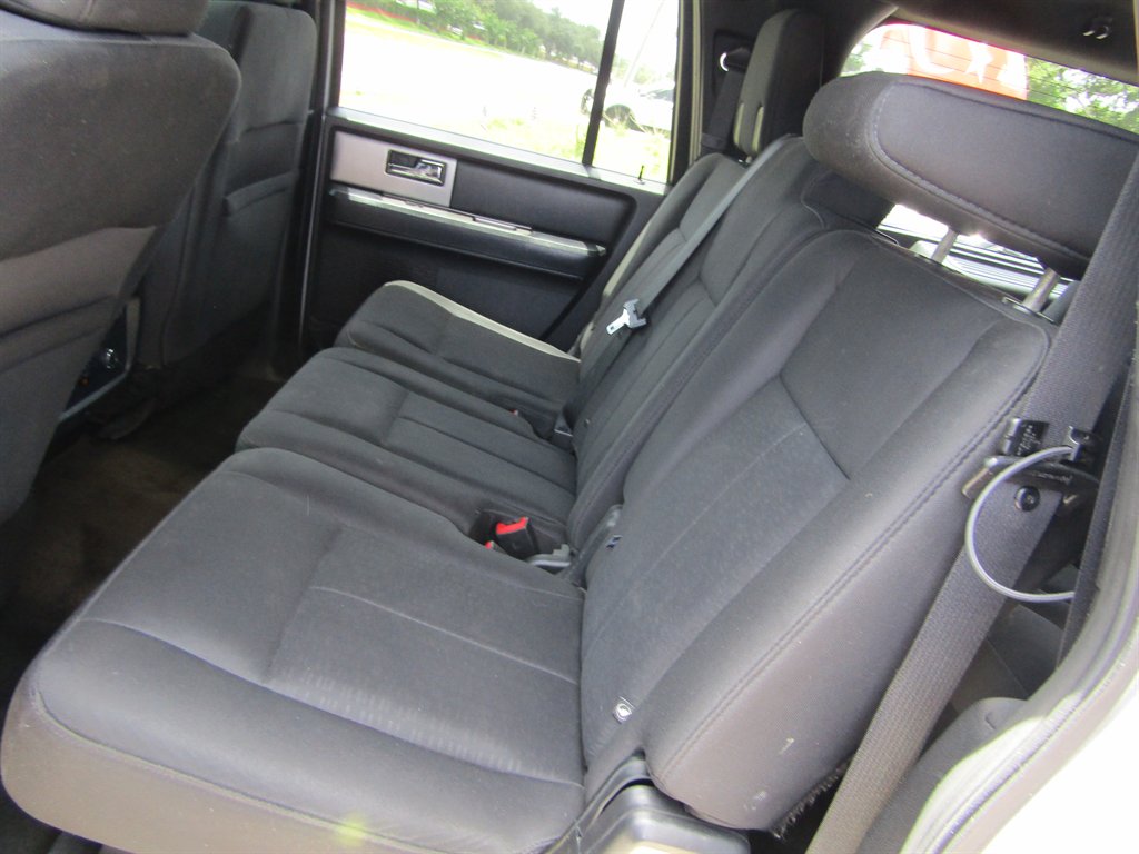 2017 Ford Expedition - $8,999