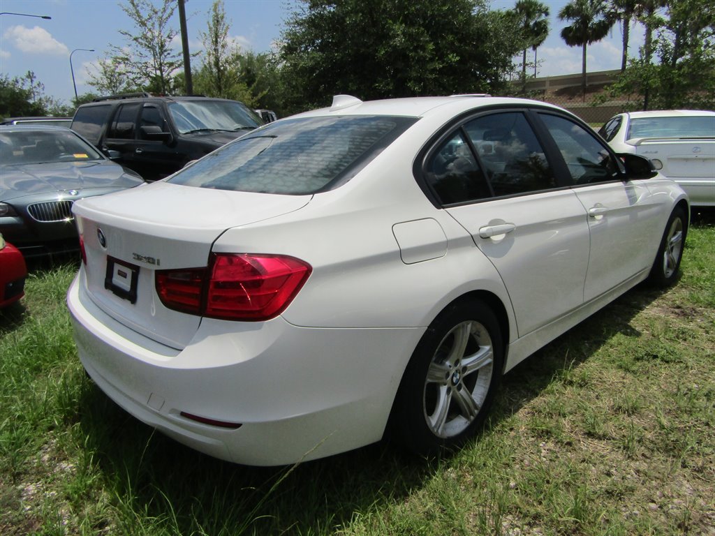 2013 BMW MDX 328i photo