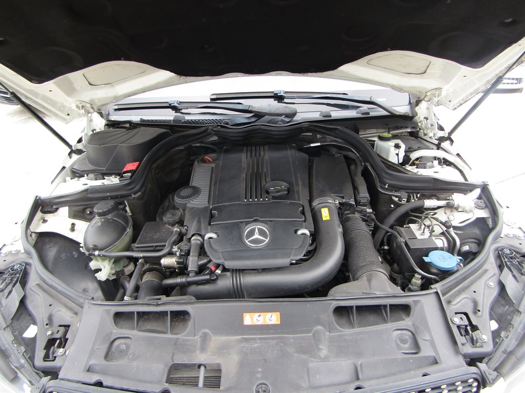 2012 Mercedes-Benz C-Class C250 photo