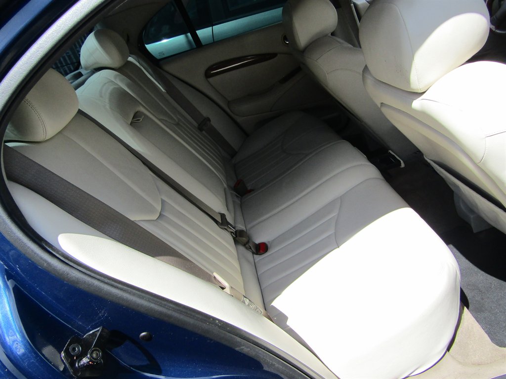 2001 Jaguar S-Type - $5,500