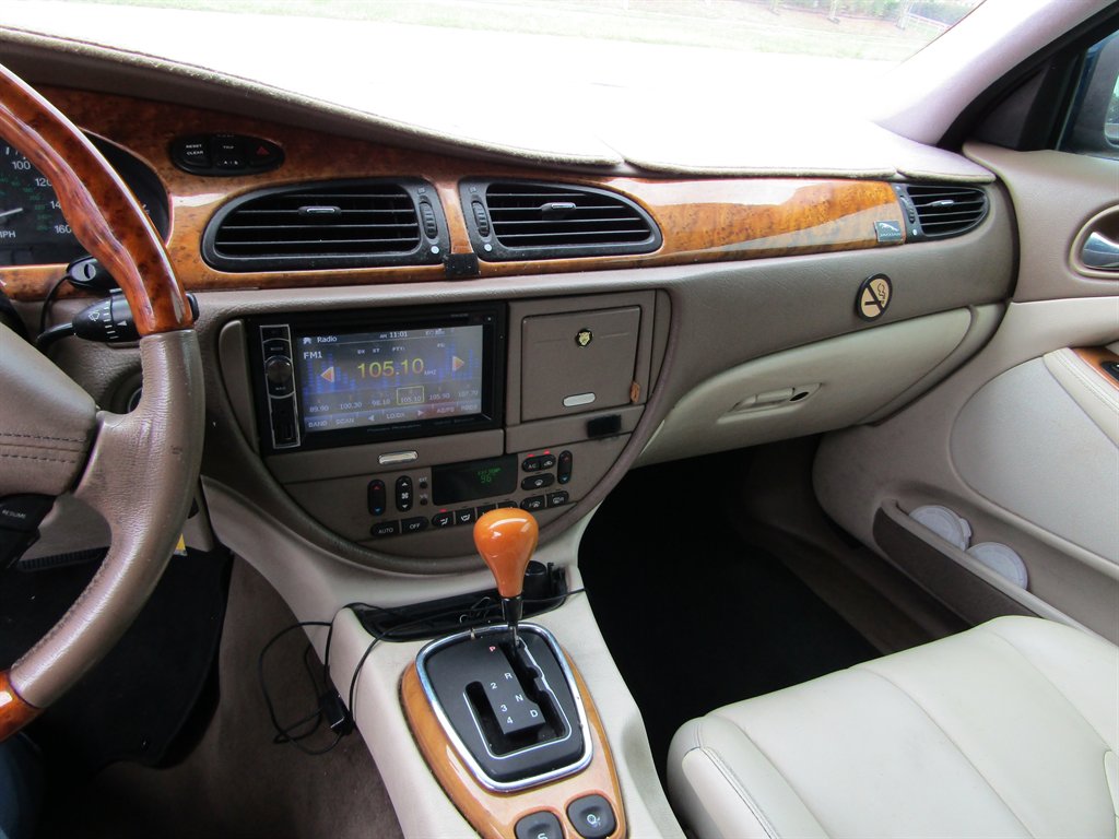 2001 Jaguar S-Type - $5,500