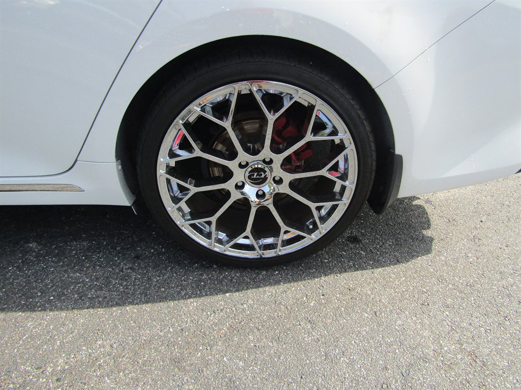 2016 Kia Optima - $10,999