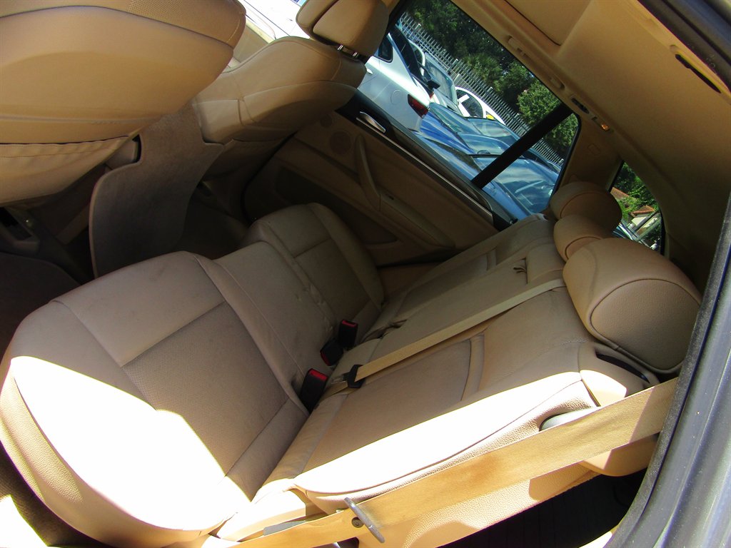 2013 BMW X5 - $7,999