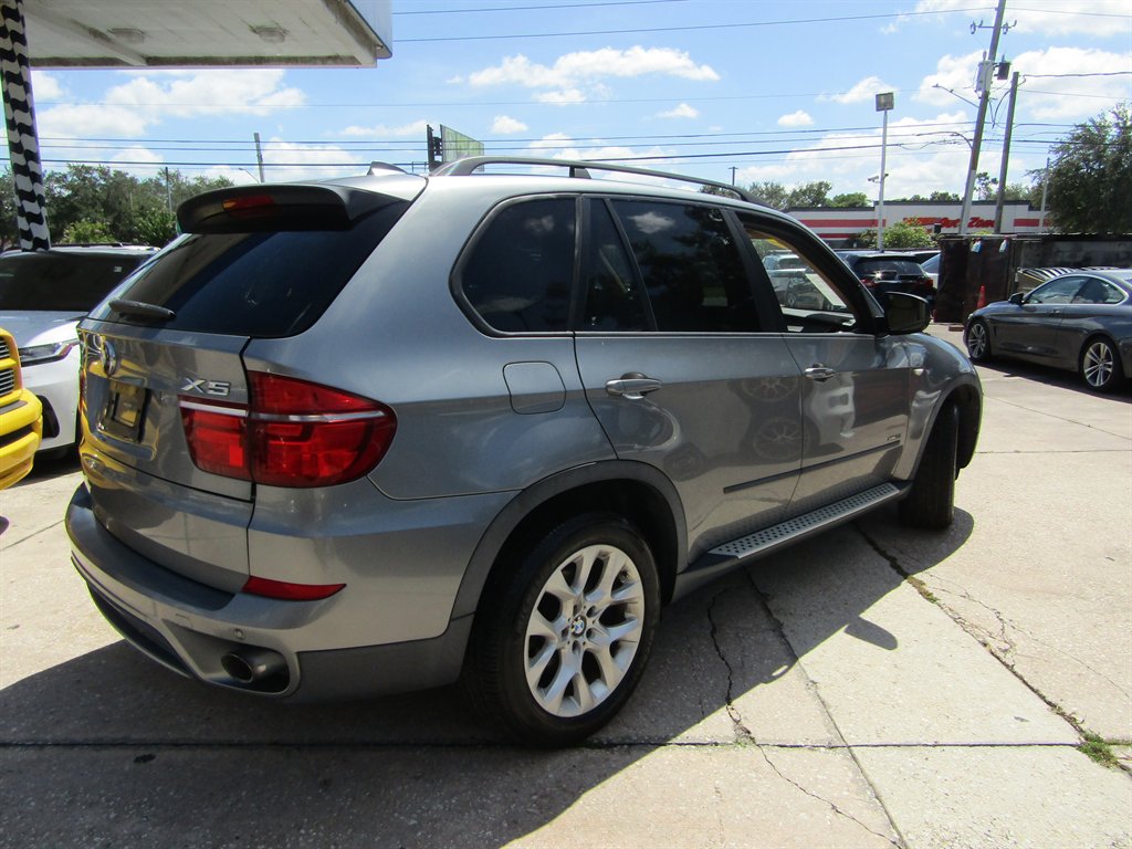2013 BMW X5 - $7,999