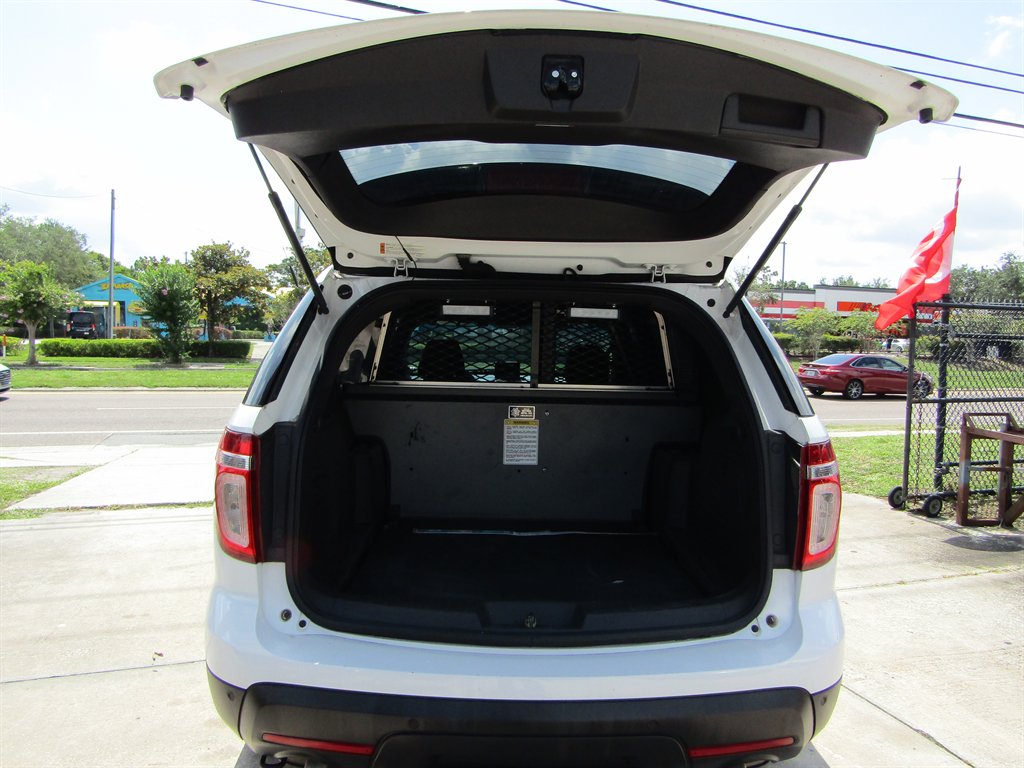 2013 Ford Explorer - $9,900