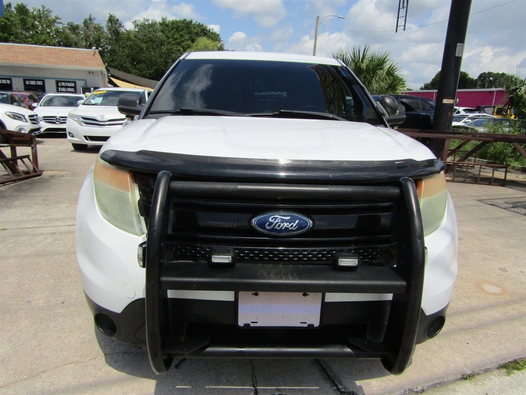 2013 Ford Explorer - $9,900