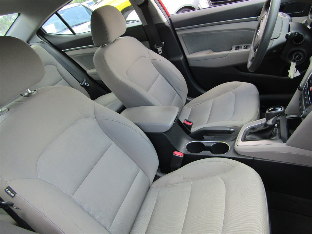 2017 Hyundai Elantra - $6,999