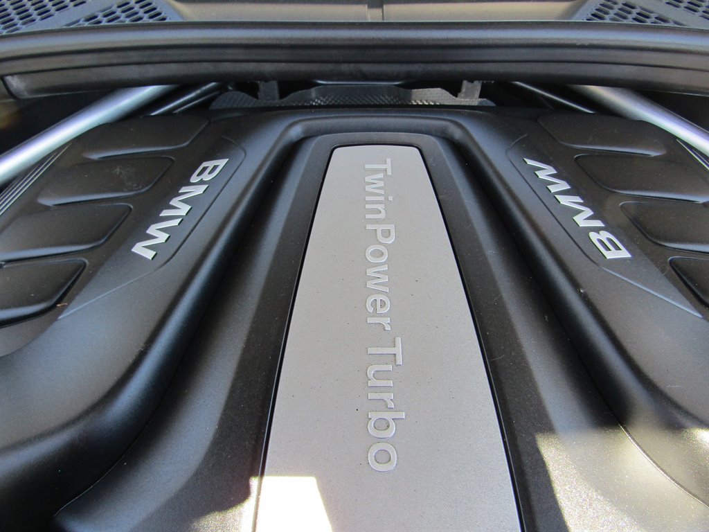 2014 BMW X5 xDrive50i photo
