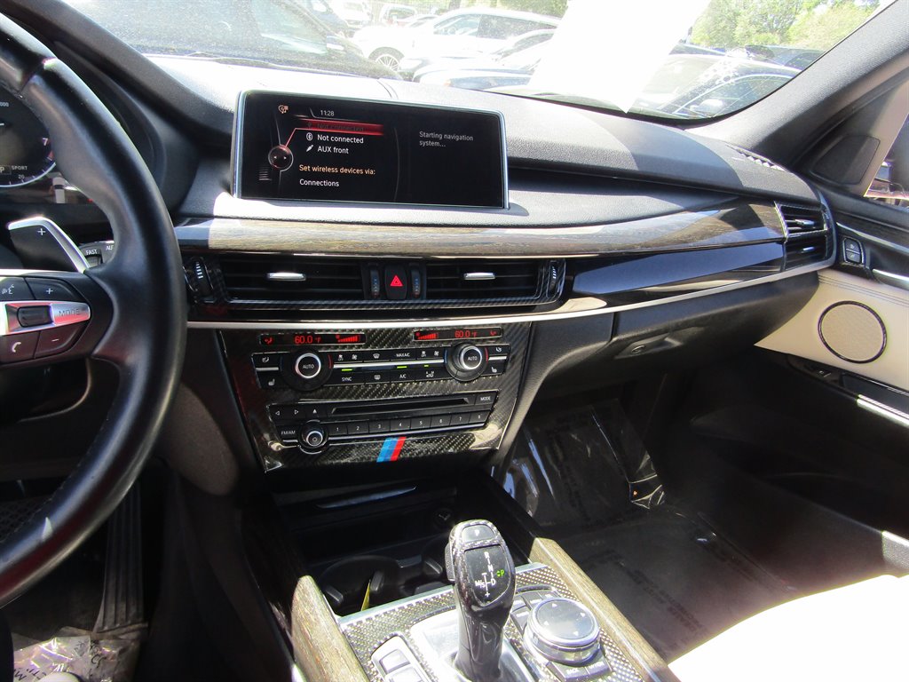 2014 BMW X5 xDrive50i photo