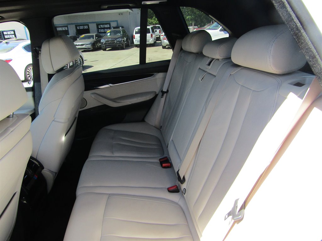 2014 BMW X5 xDrive50i photo