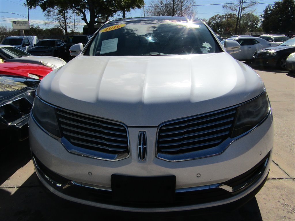 2016 Lincoln MKX - $8,000
