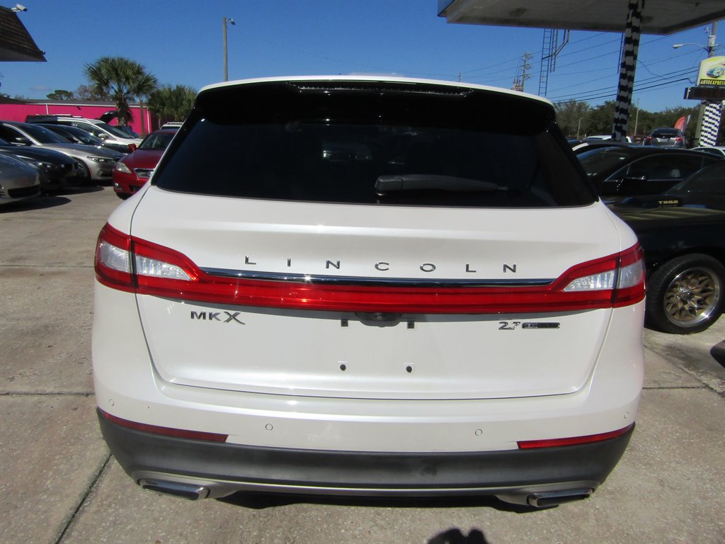2016 Lincoln MKX - $8,000