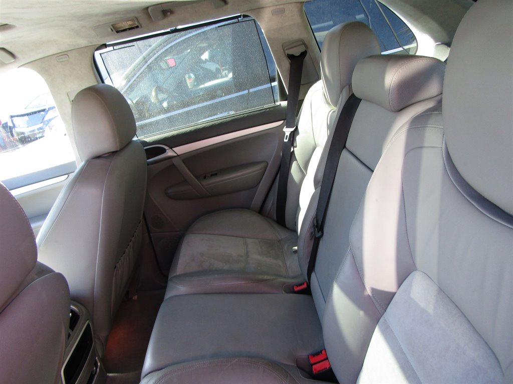 2009 Porsche Cayenne GTS photo