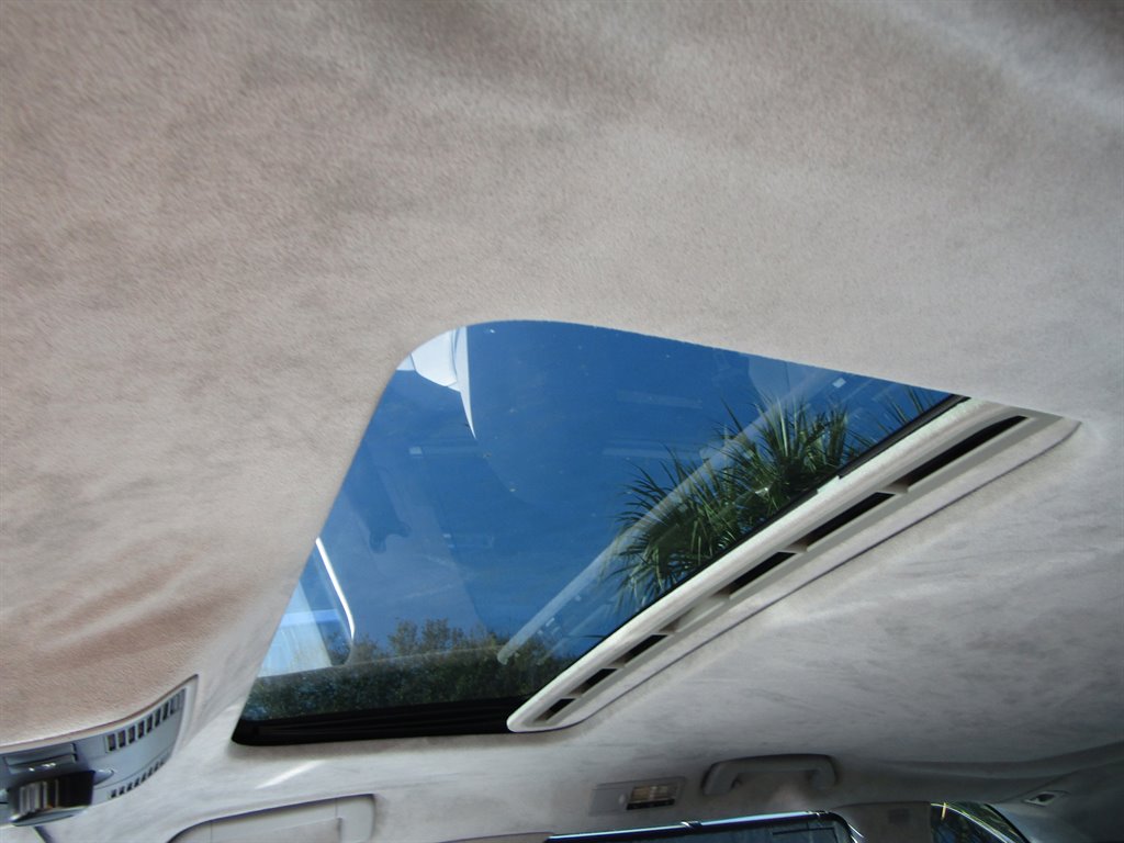 2009 Porsche Cayenne GTS photo